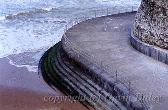 Geometic pattern - Sea Defences and waves, Broadstairs, Kent.jpg